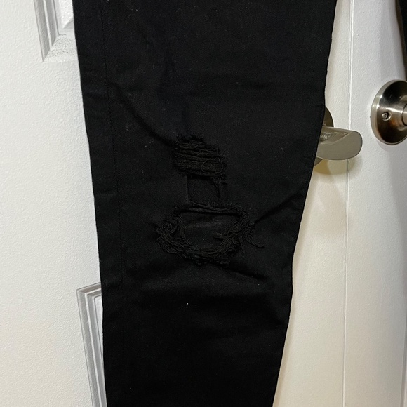 Express Skinny High Rise Skinny Denim Jeans - Black Distressed - Size 6 - Picture 6 of 9